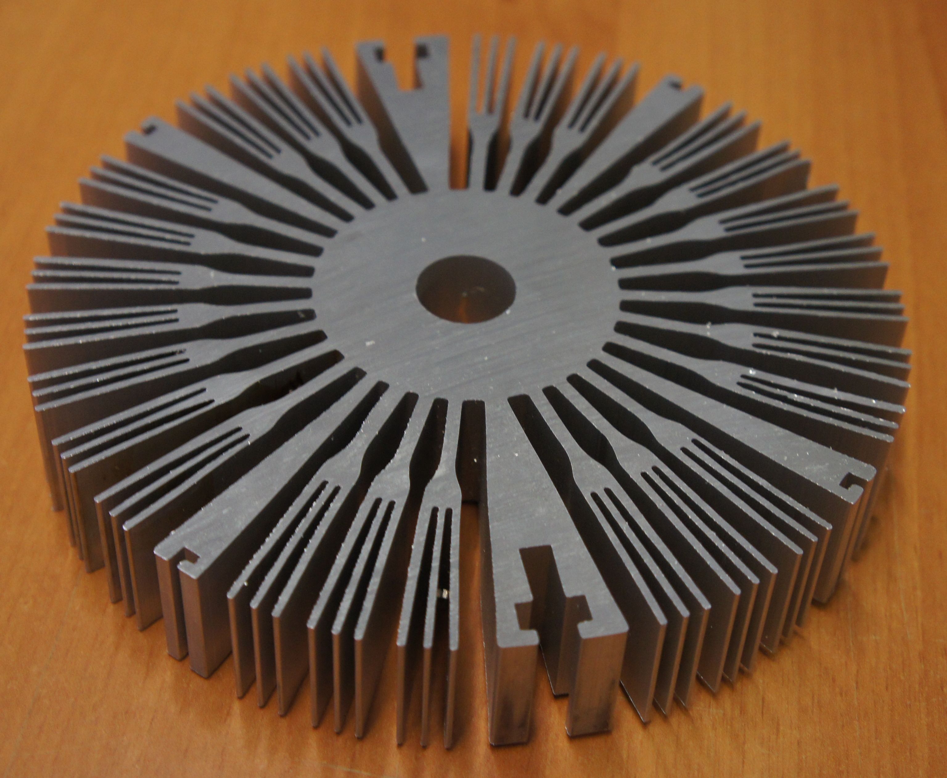 Aluminiumprofile und LED-Abdeckungen